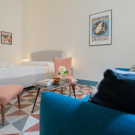 Margherita Apartment & Rooftop By Residence Colibri Lecce Bagian luar foto